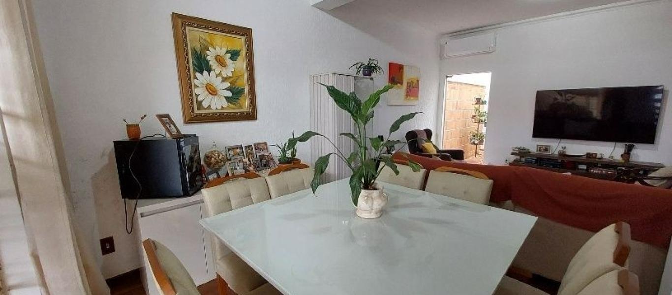 CASA NA Centro em Assis