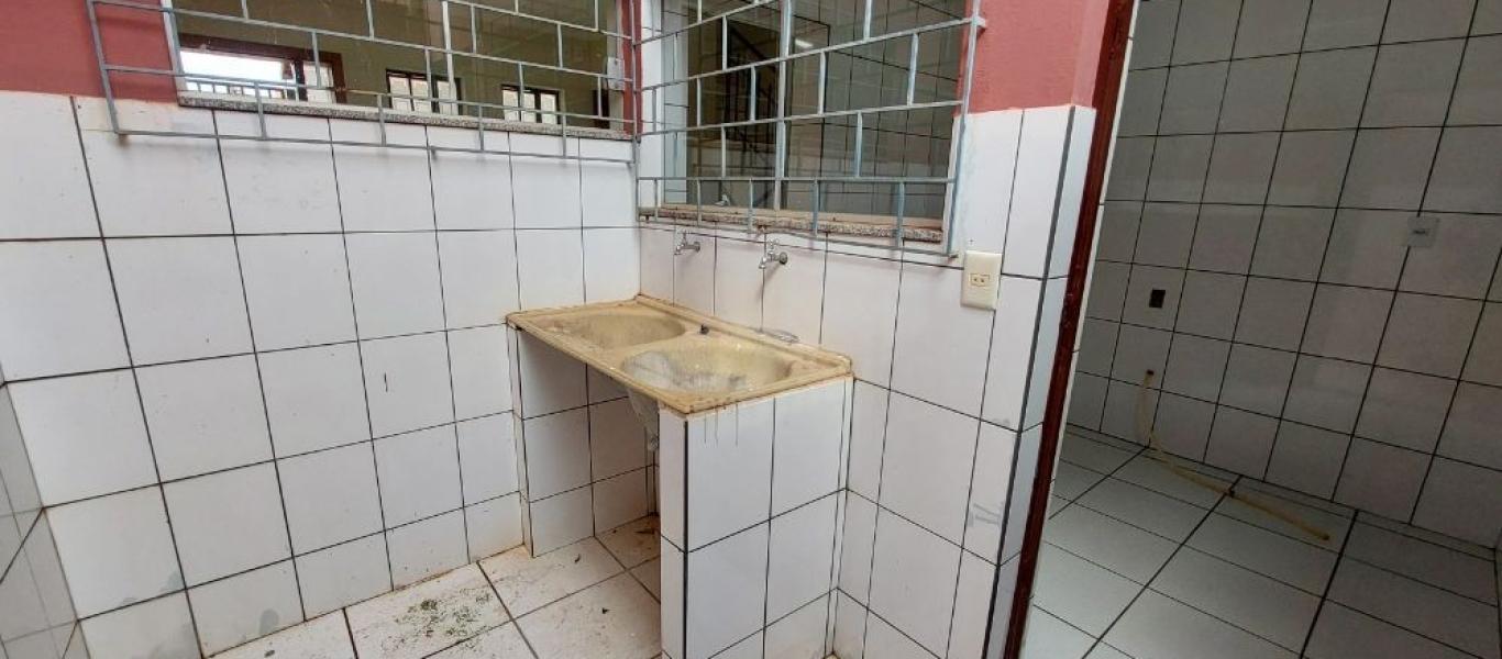 CASA NA Centro em Assis