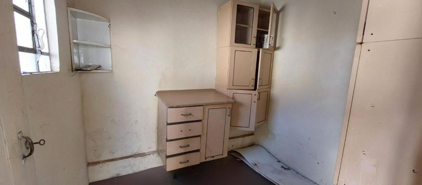 CASA NA Vila Tênis Clube em Assis