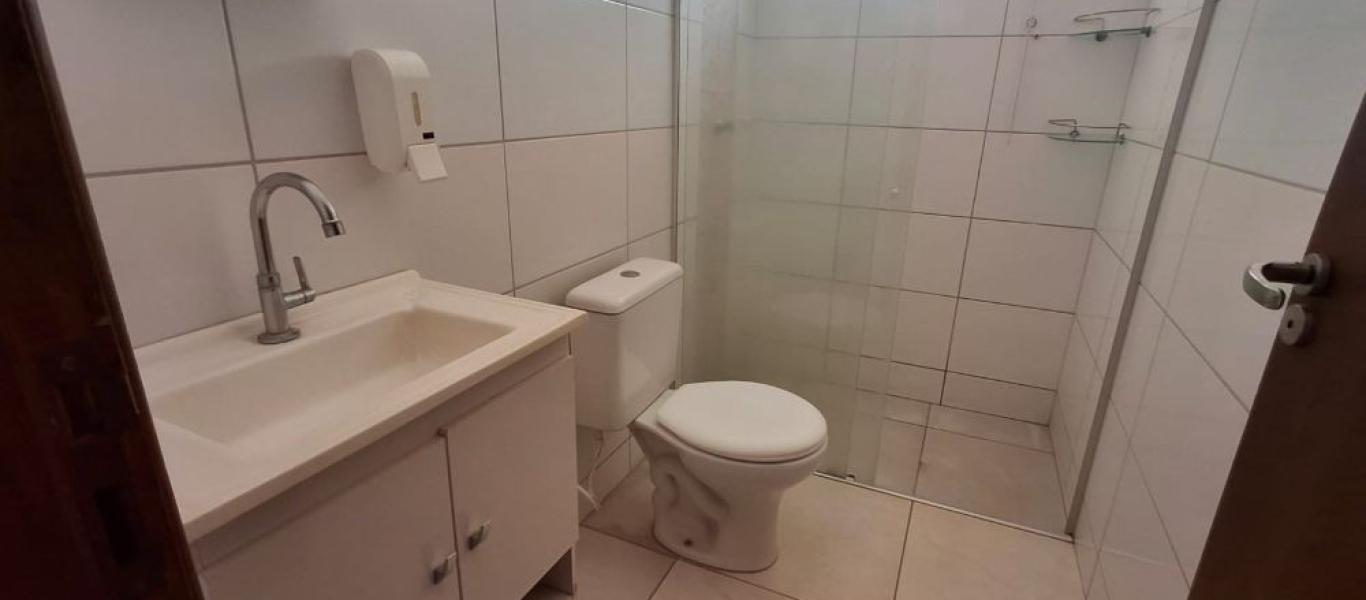 CASA NO Parque das Flores em Assis