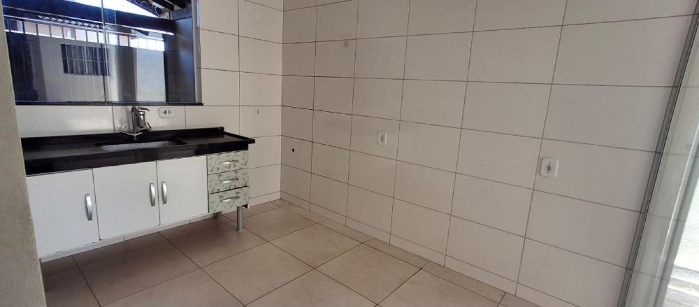 CASA NO Parque das Flores em Assis