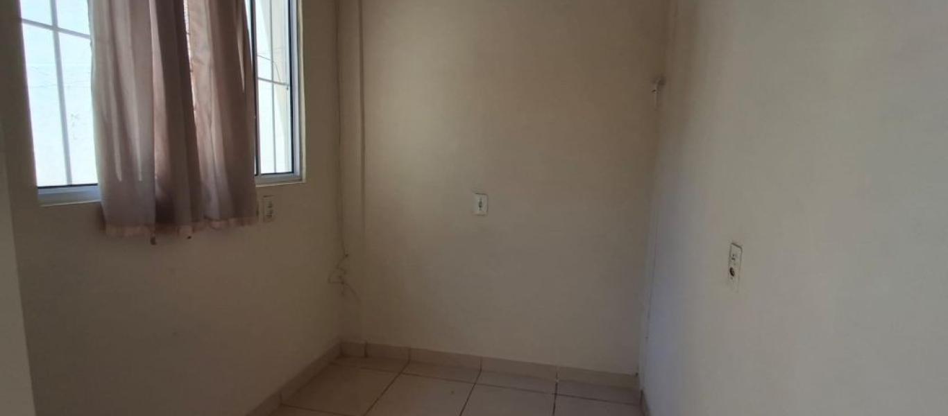 CASA NO Parque das Flores em Assis