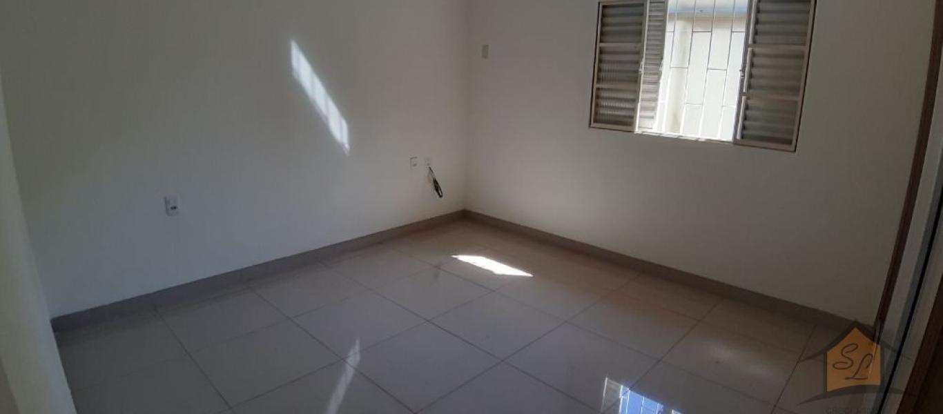 CASA NA Vila Fiuza em Assis