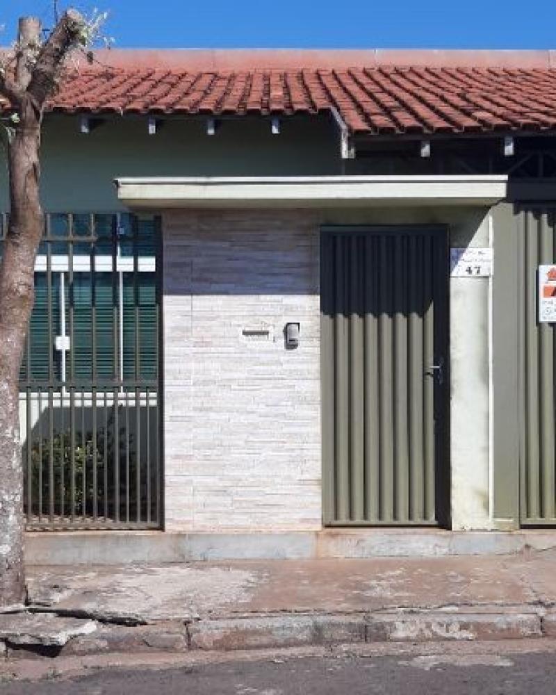 CASA NA Vila Fiuza em Assis