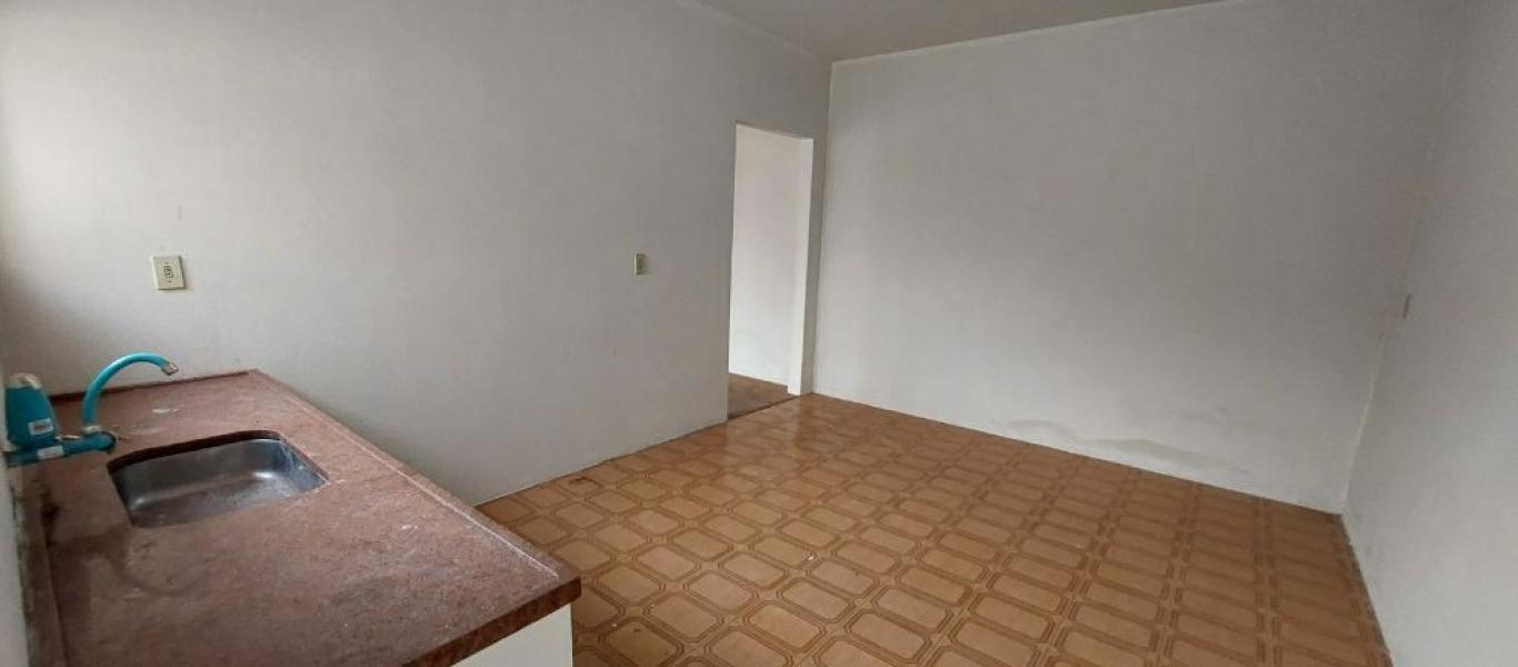 CASA NA Vila Ribeiro em Assis