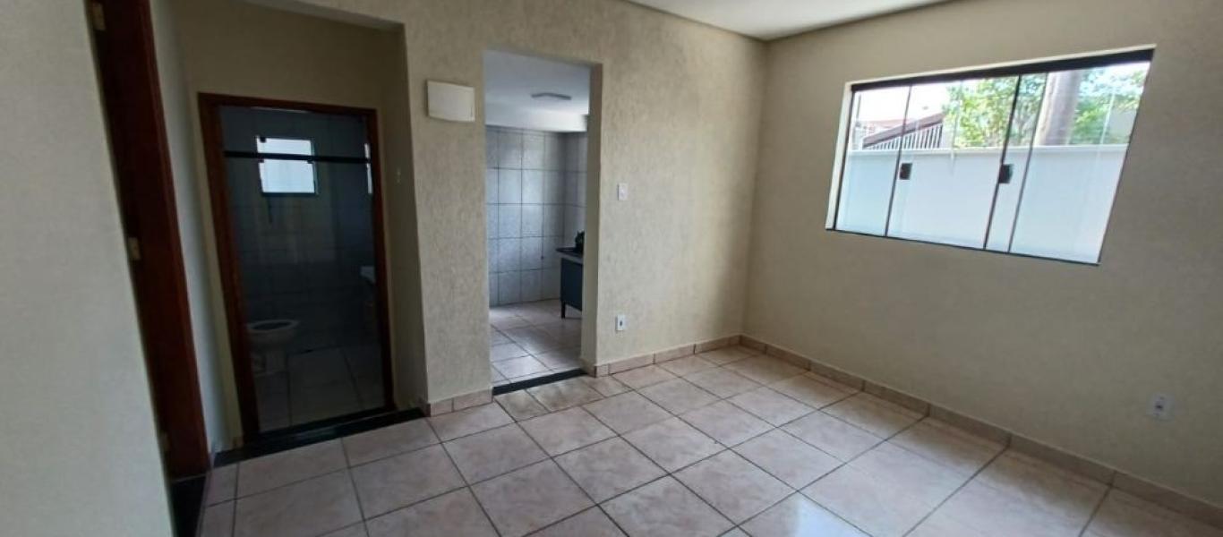 CASA NA Vila Souza em Assis
