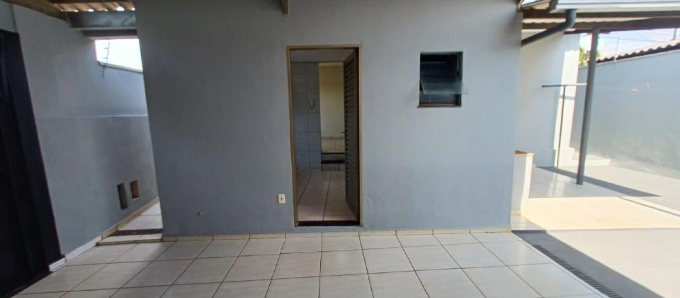 CASA NA Vila Souza em Assis