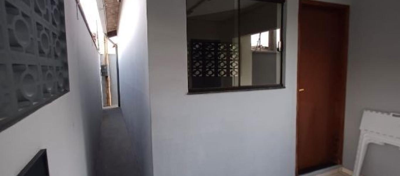 CASA NA Vila Souza em Assis