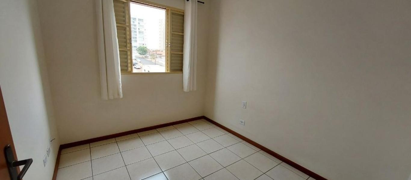 CASA NA Centro em Assis