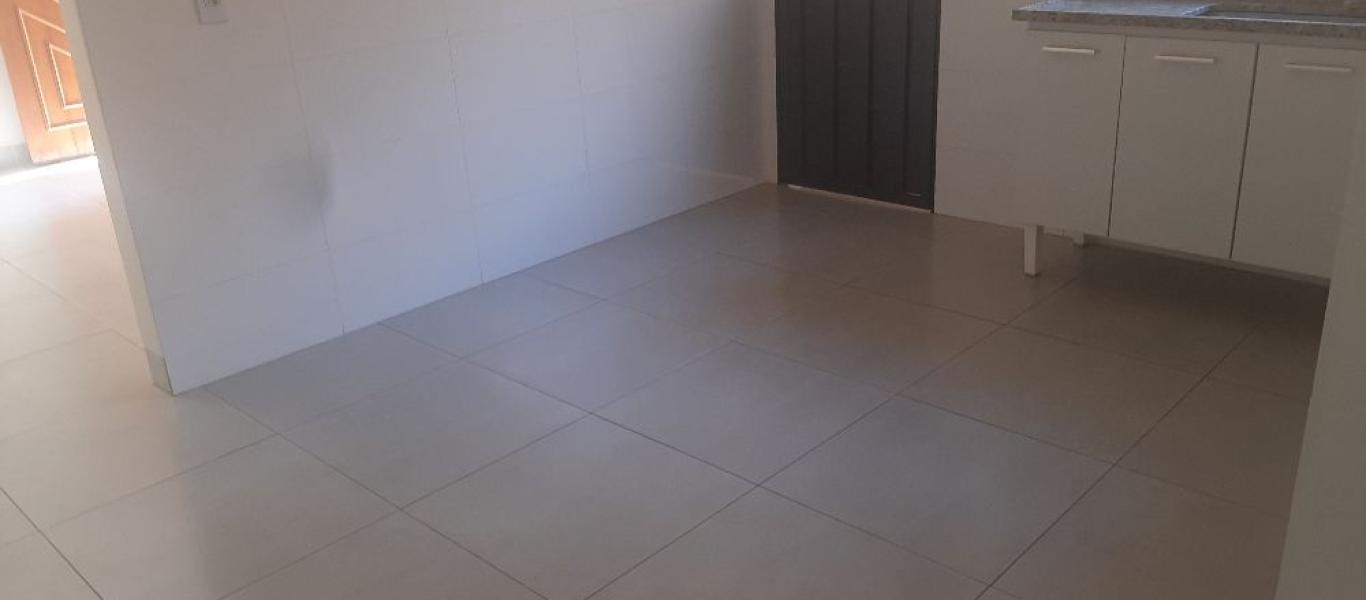 CASA NA Vila Santa Cecília em Assis