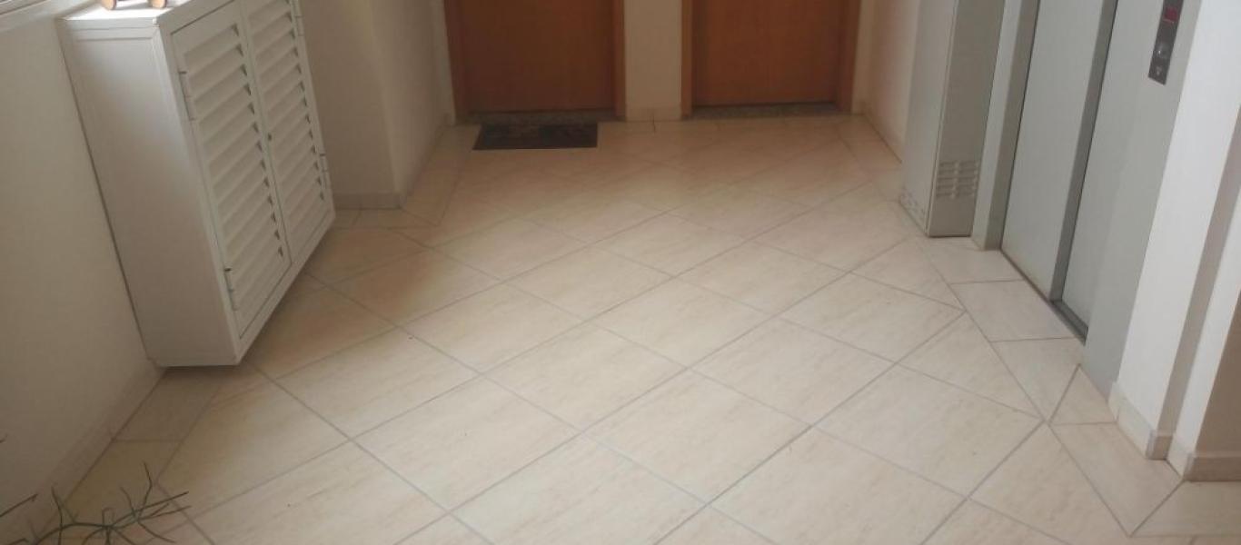 APARTAMENTO NA Vila Central em Assis