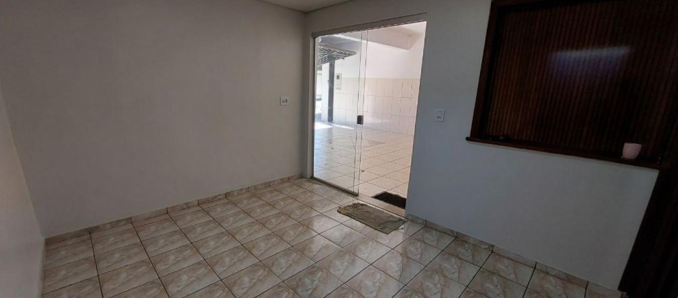 PONTO COMERCIAL NO PARQUE DAS ACACIAS em Assis