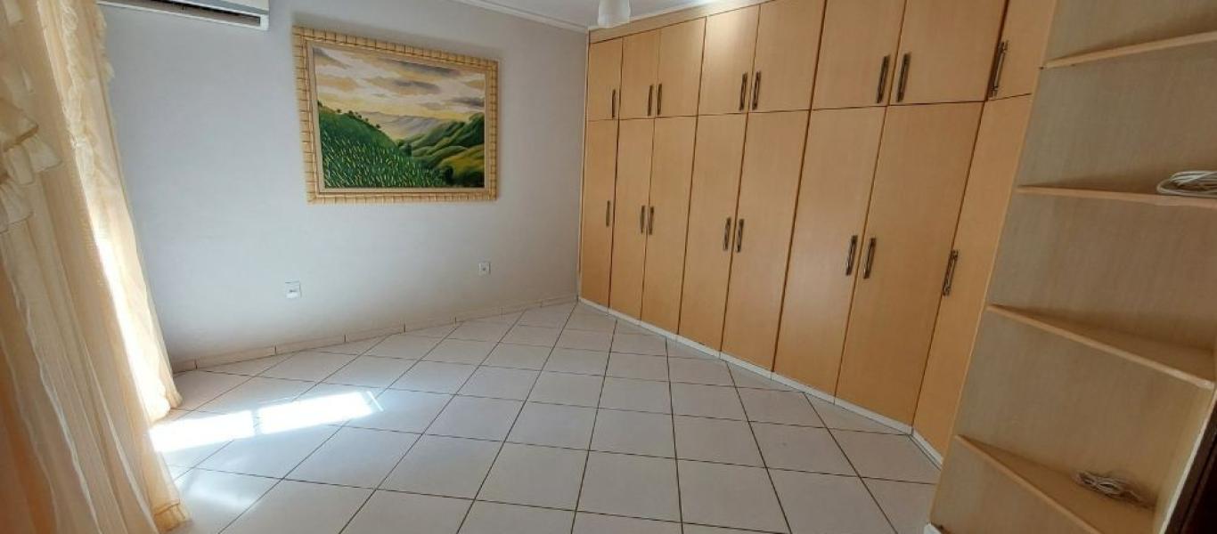 PONTO COMERCIAL NO PARQUE DAS ACACIAS em Assis