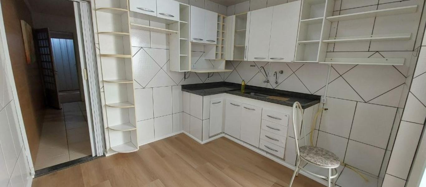 PONTO COMERCIAL NO PARQUE DAS ACACIAS em Assis