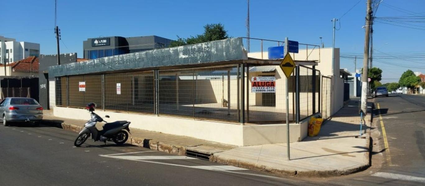 PONTO COMERCIAL NA VILA SANTA CECILIA em Assis