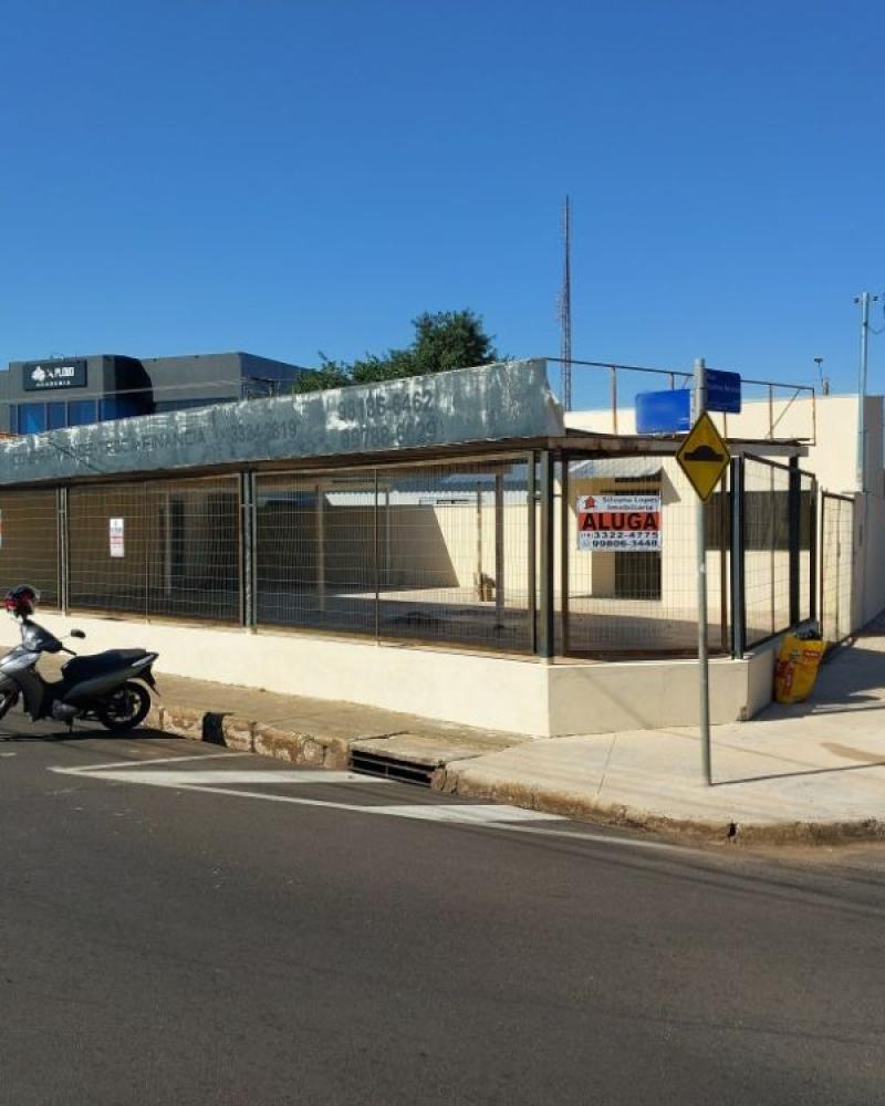 PONTO COMERCIAL NA VILA SANTA CECILIA em Assis