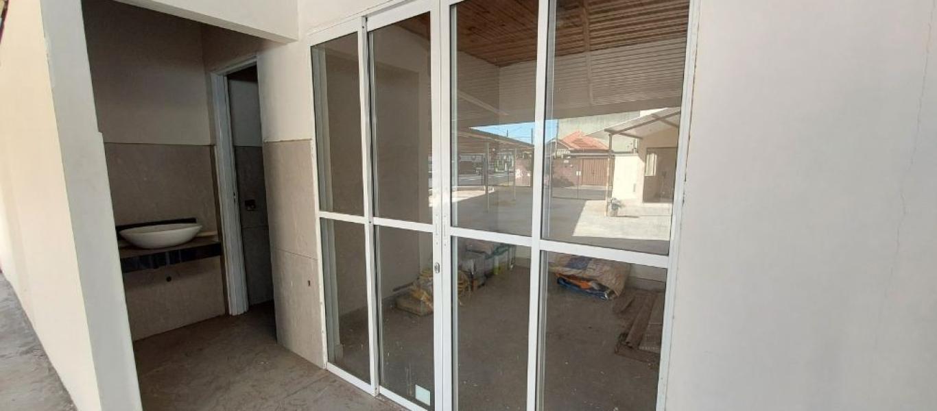 PONTO COMERCIAL NA VILA SANTA CECILIA em Assis