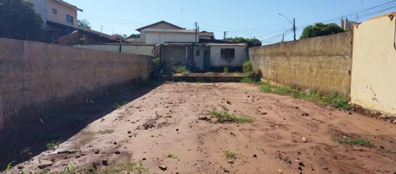 CASA NA Vila Santa Cecília em Assis