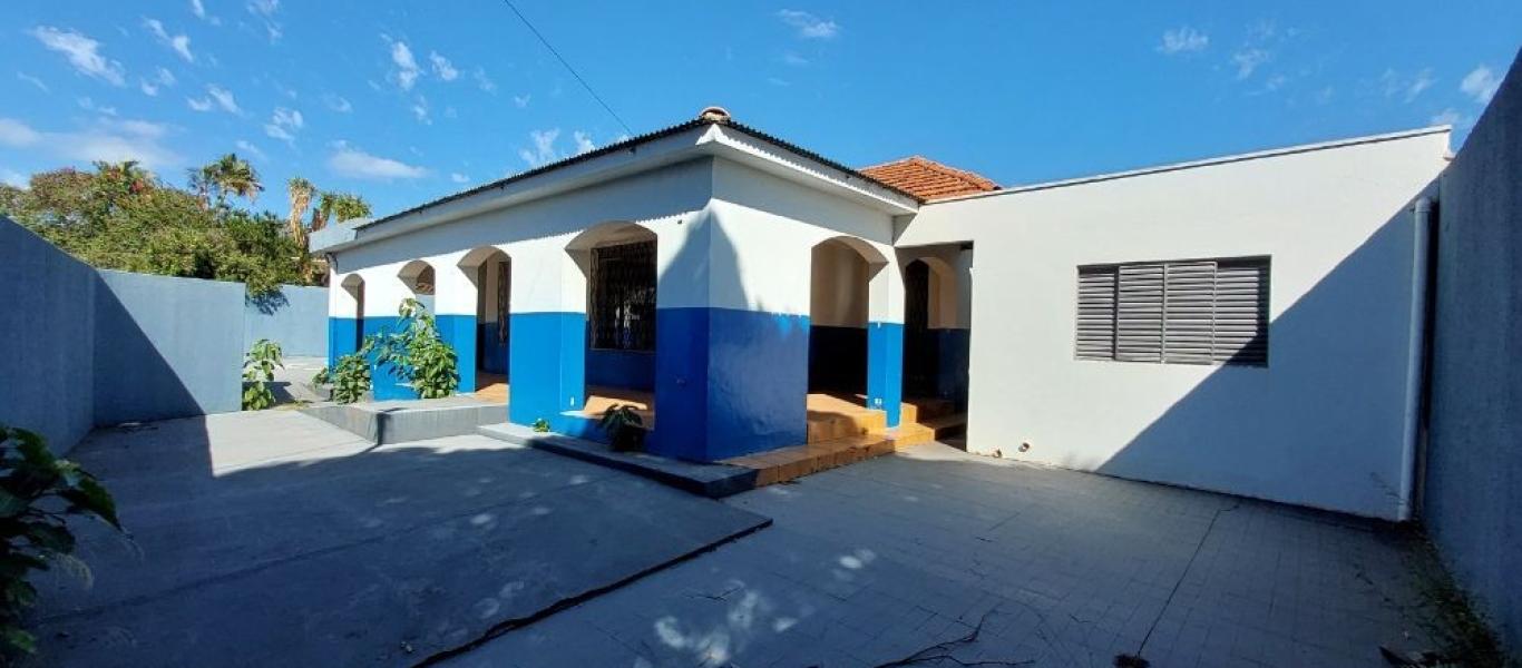 PONTO COMERCIAL NA Vila Xavier em Assis