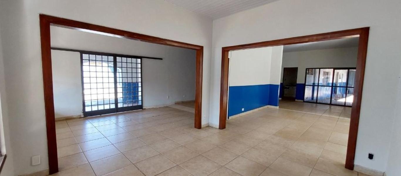 PONTO COMERCIAL NA Vila Xavier em Assis