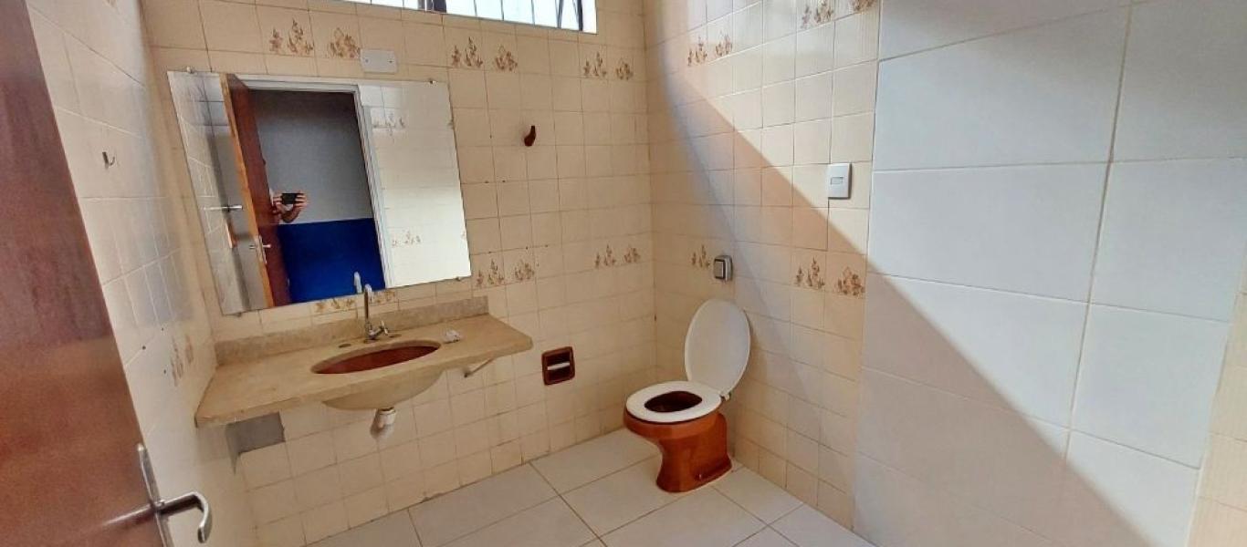 PONTO COMERCIAL NA Vila Xavier em Assis
