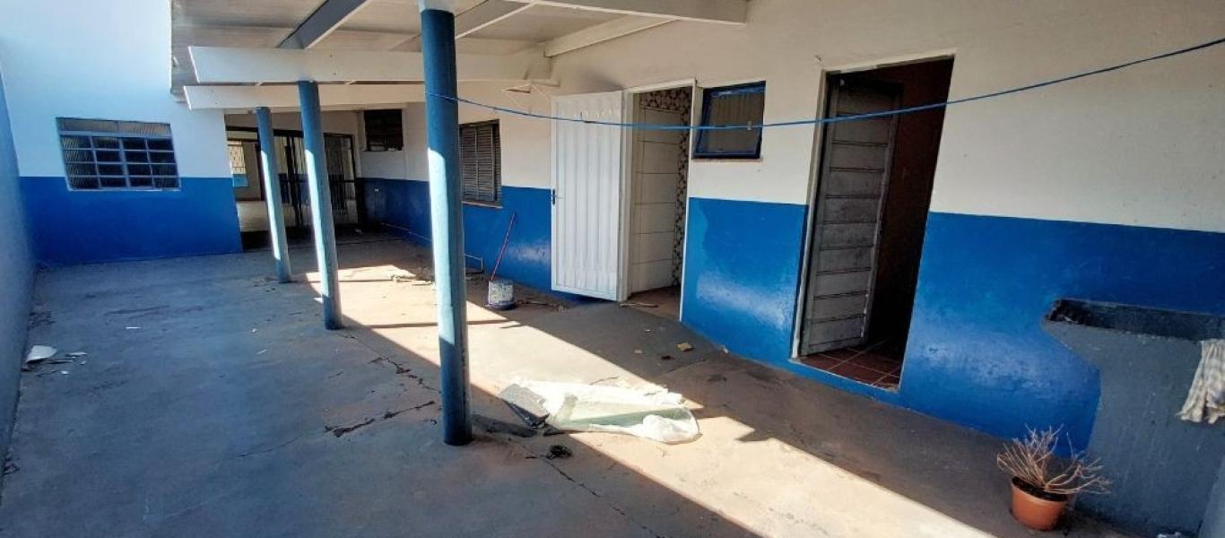 PONTO COMERCIAL NA Vila Xavier em Assis
