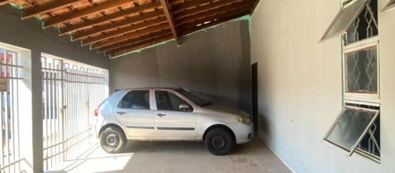 CASA NA Vila Maria Izabel em Assis