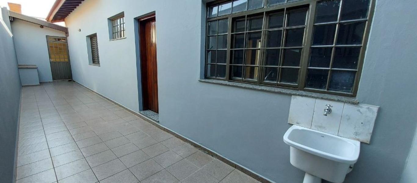 CASA NA VILA TÊNIS CLUBE em Assis