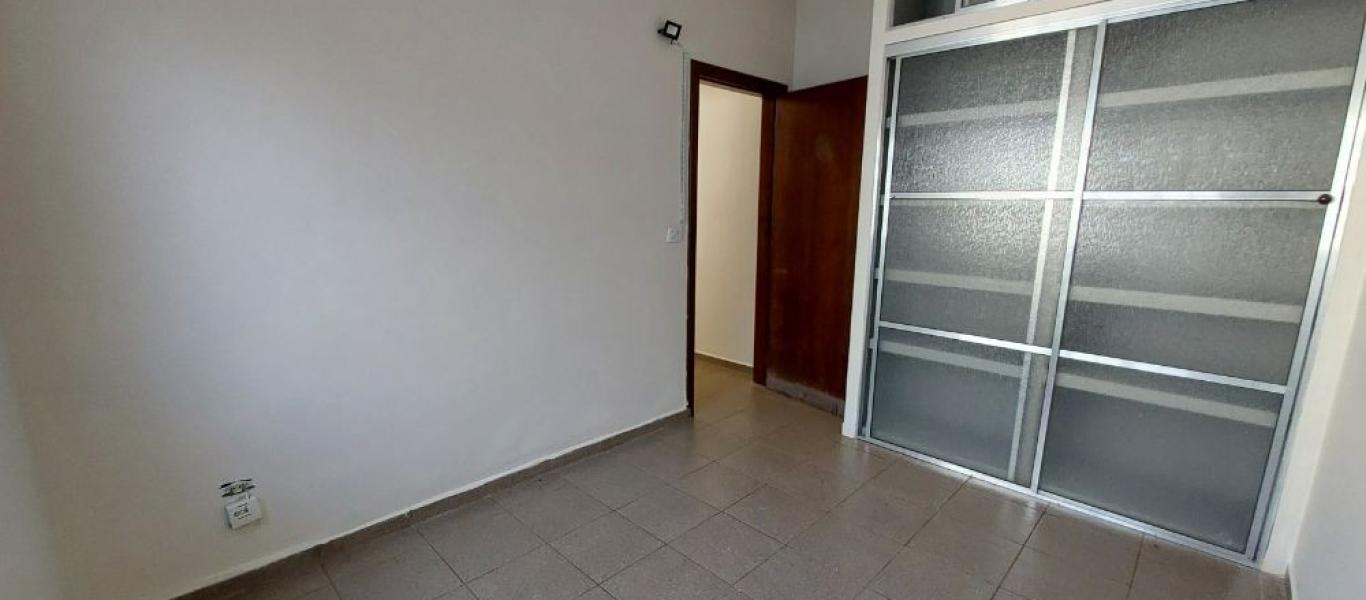 CASA NA VILA TÊNIS CLUBE em Assis