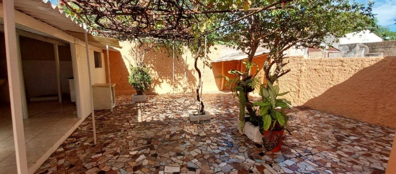 CASA NA VILA SOUZA em Assis