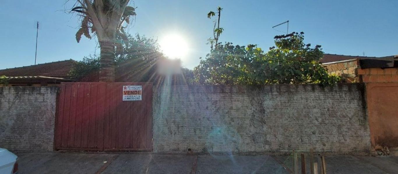 CASA NA VILA RIBEIRO em Assis