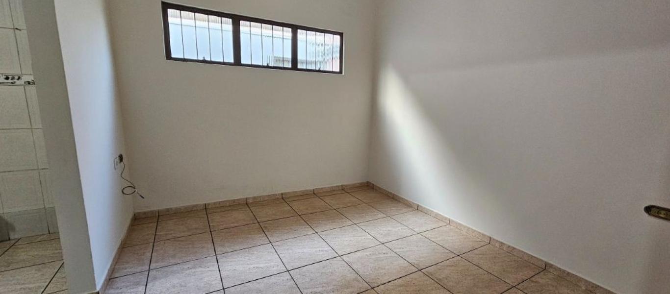 CASA NO San Fernando Valley em Assis