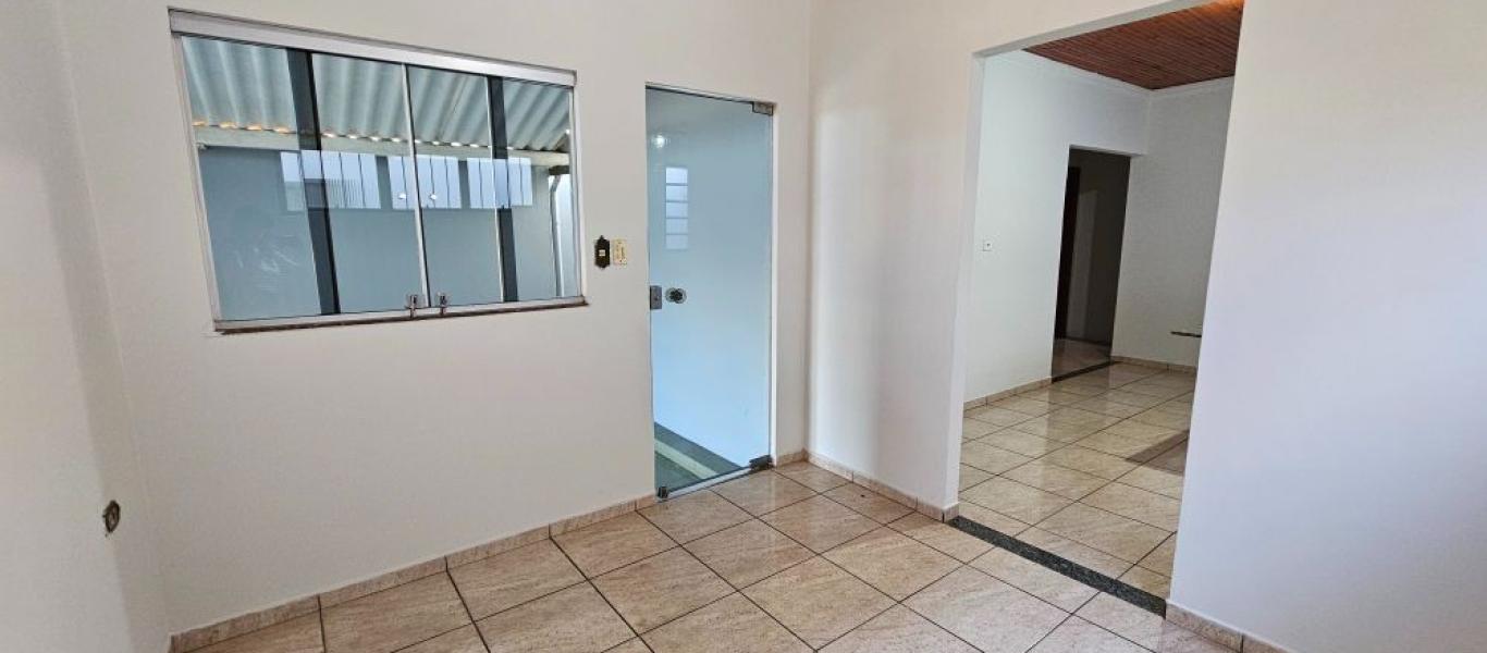 CASA NO San Fernando Valley em Assis