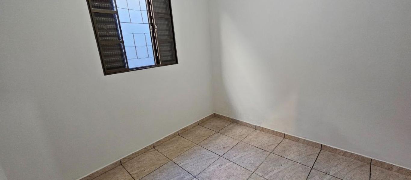 CASA NO San Fernando Valley em Assis