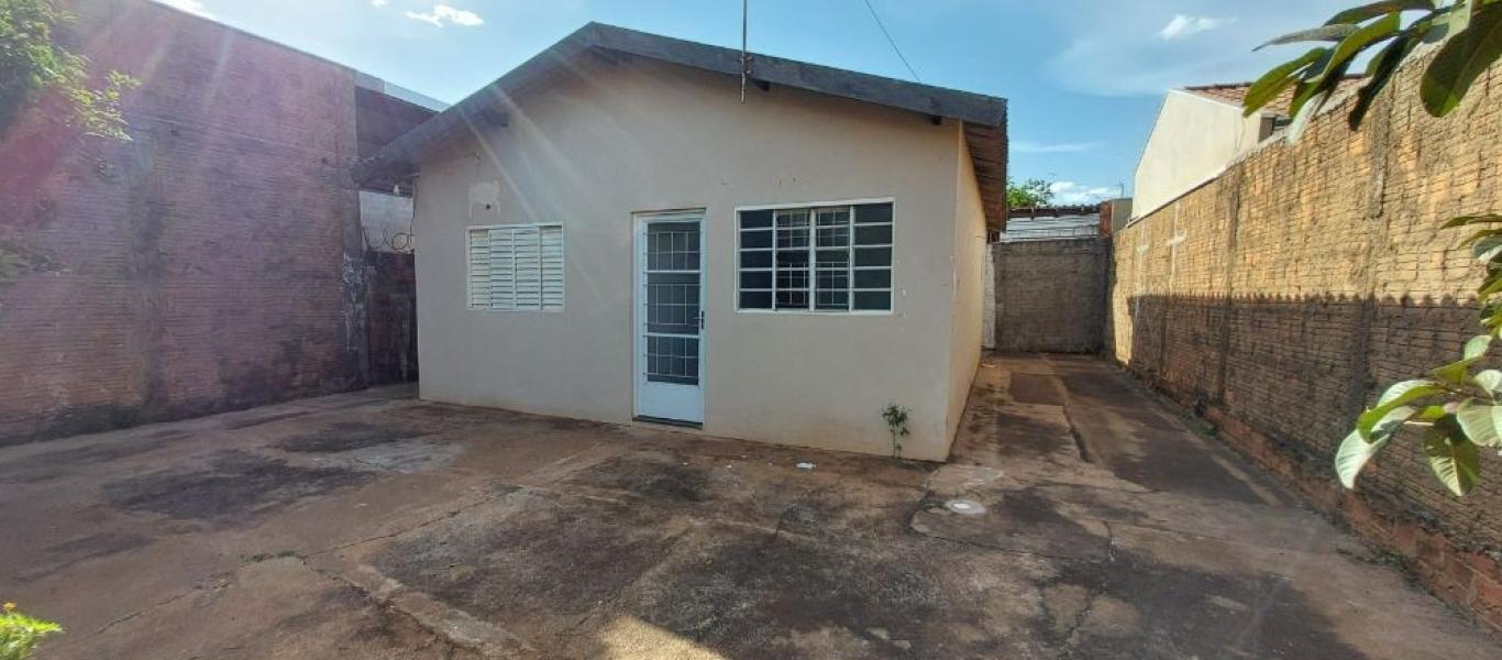 CASA NA VILA RIBEIRO em Assis