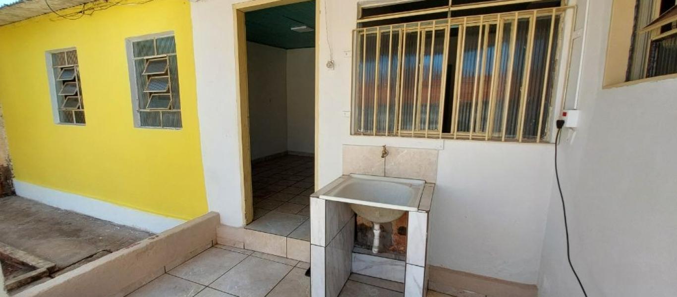 CASA NA Vila Ouro Verde em Assis