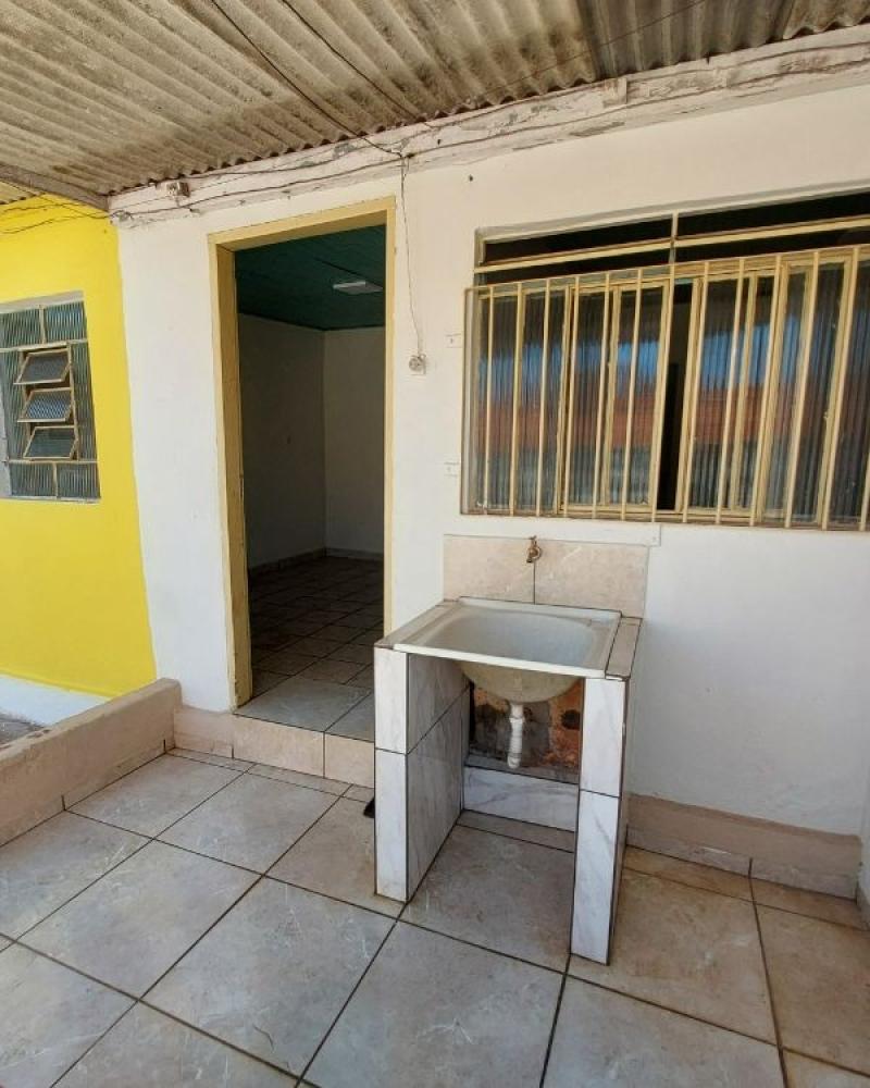 CASA NA Vila Ouro Verde em Assis