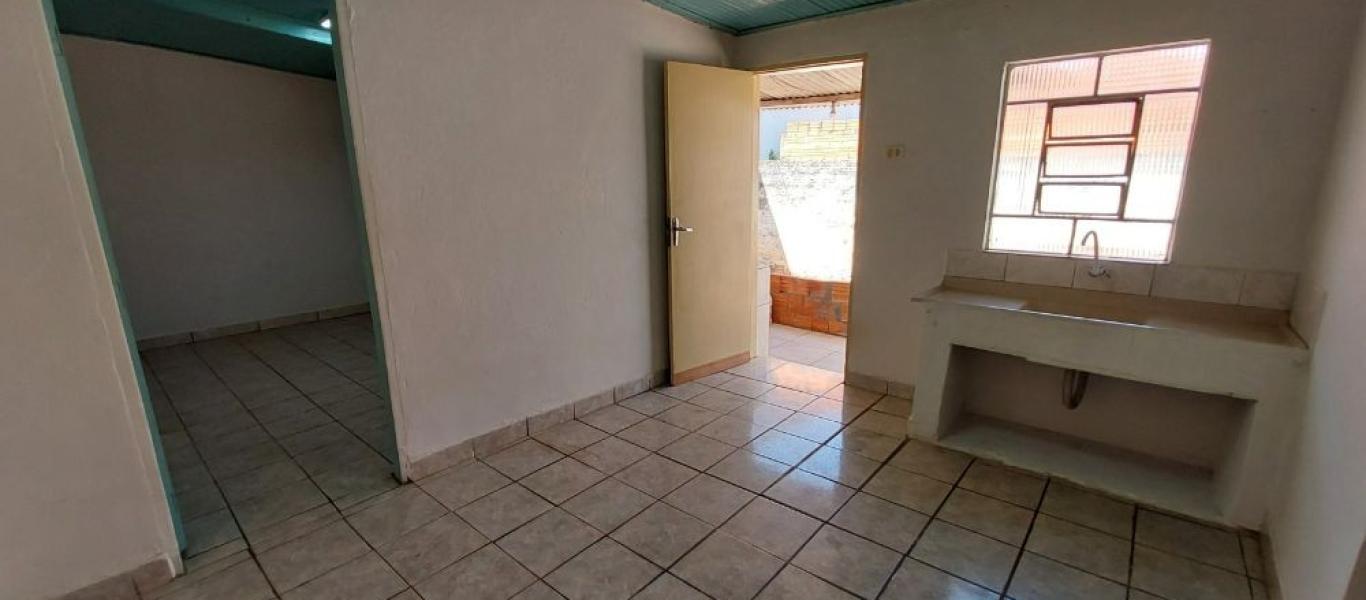 CASA NA Vila Ouro Verde em Assis