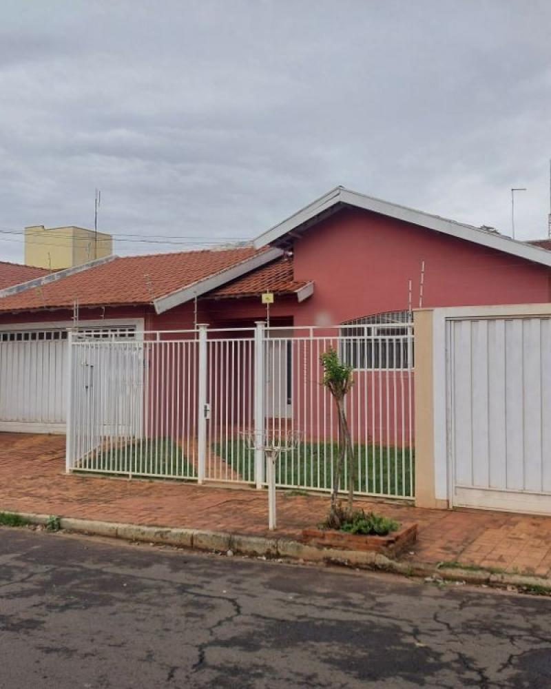CASA NO Jardim Europa em Assis
