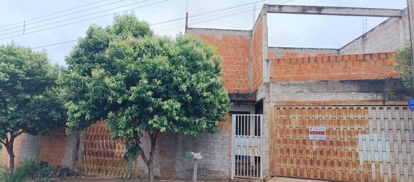 CASA NA Jardim Monte Carlo em Assis