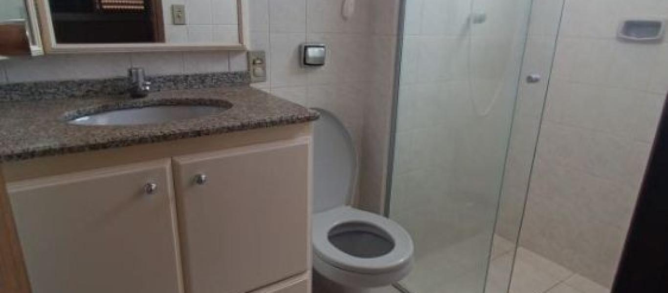 APARTAMENTO NA Centro em Assis