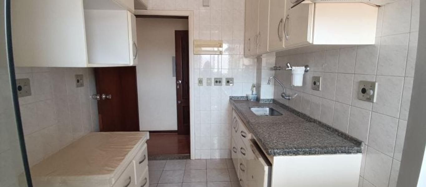 APARTAMENTO NA Centro em Assis