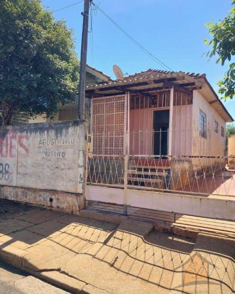 CASA NA VILA SANTA CECILIA em Assis