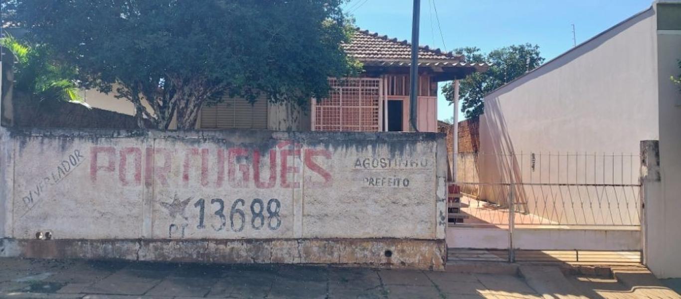 CASA NA VILA SANTA CECILIA em Assis