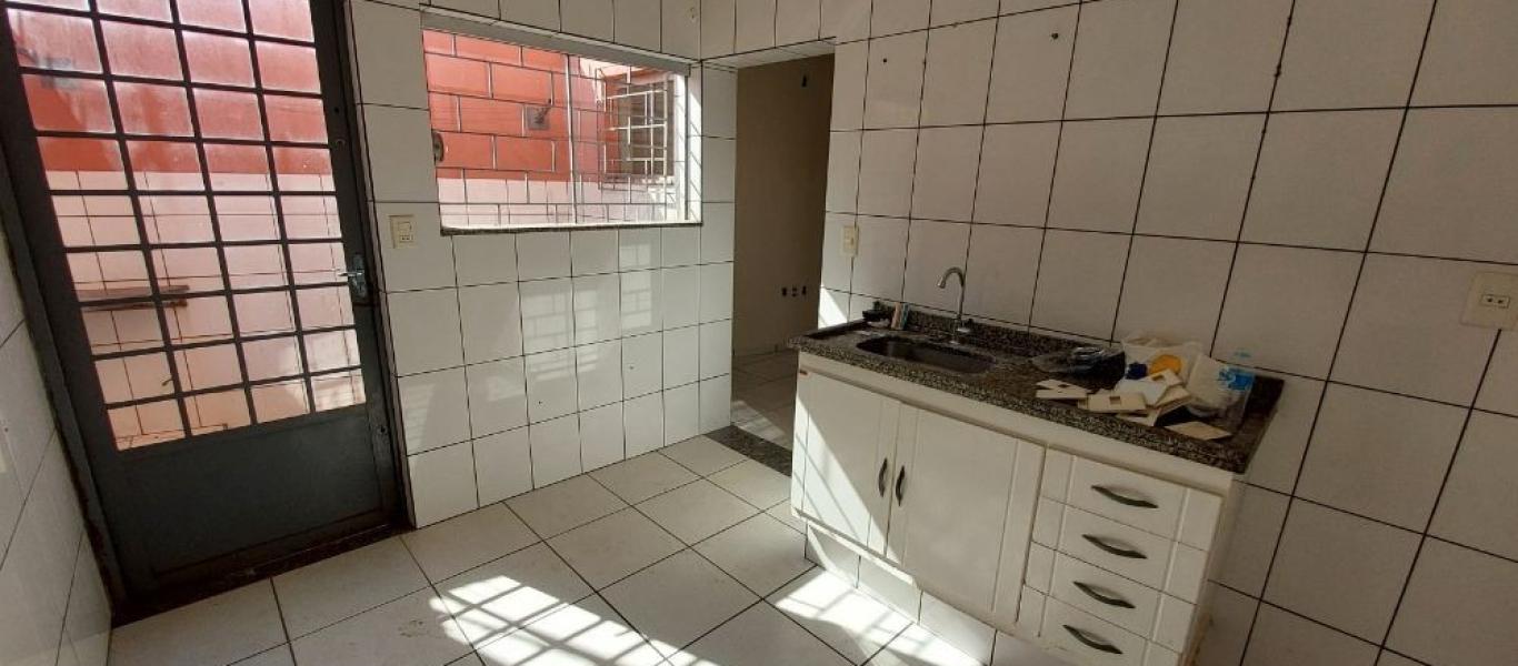 CASA NA Centro em Assis