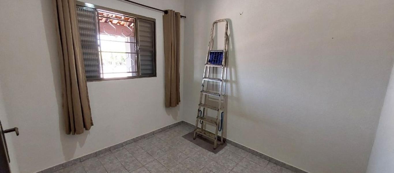 CASA NA Vila Ribeiro em Assis