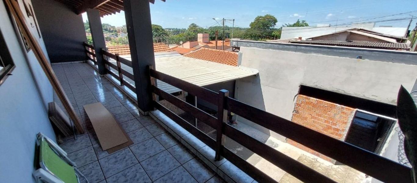 CASA NA Vila Ribeiro em Assis