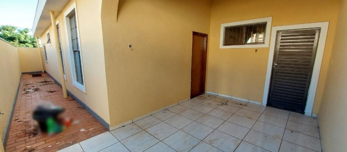 CASA NA Vila Ouro Verde em Assis
