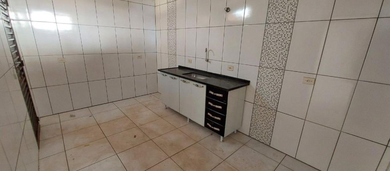 CASA NA Vila Ouro Verde em Assis