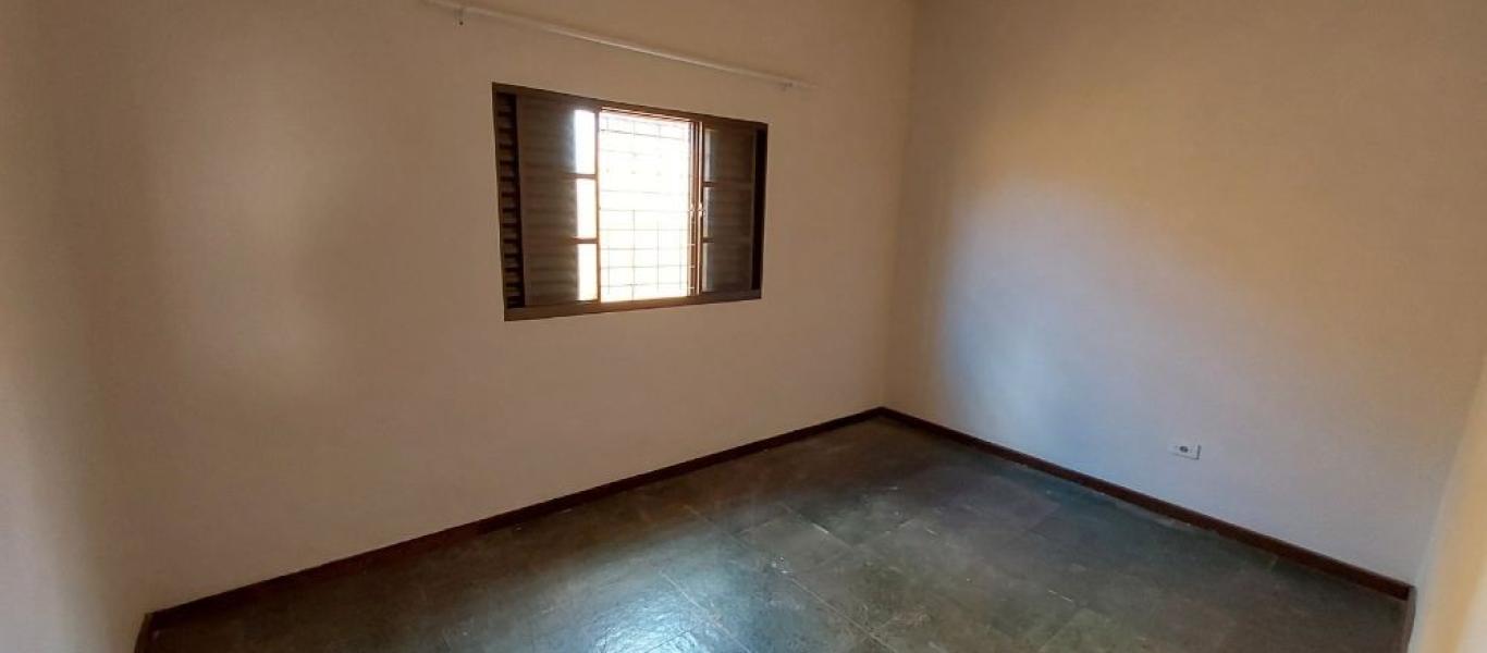 CASA NA Vila Ouro Verde em Assis